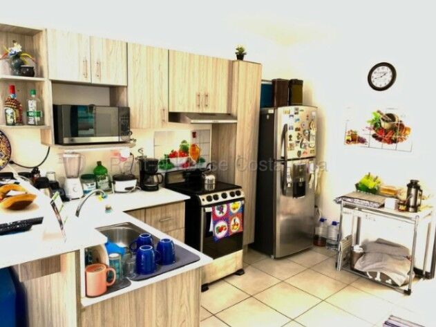 Venta de Casa Amueblada en Agua Caliente-Cartago. RAH 26-1504 in Aguacaliente, Cartago — ₡ 63 000 000