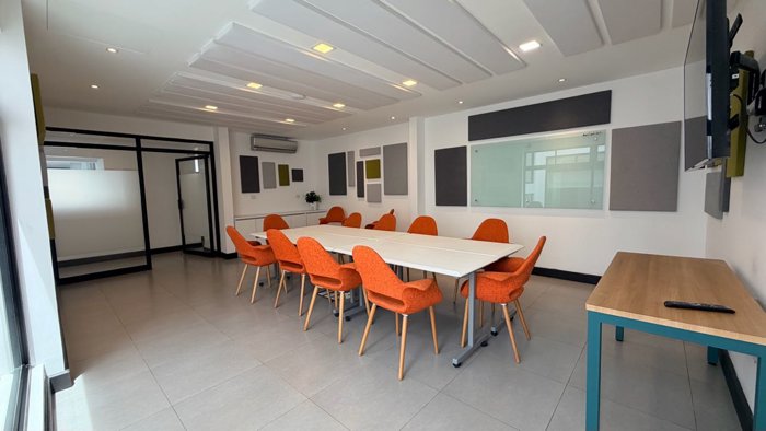 Complejo Corporativo Premium en Rohrmoser | 1.326 m² | 2 Edificaciones in Pavas, San José — $15,000 - Photo 3 of 20