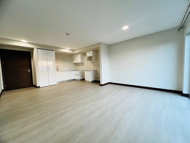 Se alquila apartamento en condominio en La Uruca con amenidades in Uruca, San José — $975