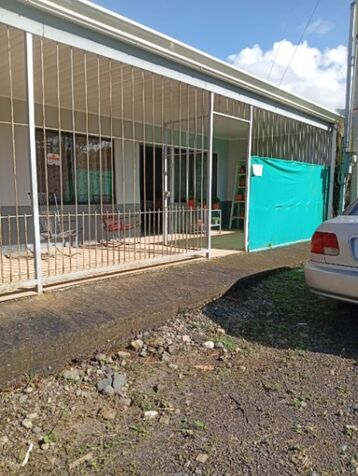 VENTA DE CASA EN GRECIA CALLE RODRIGUEZ 572MTS en Grecia, Alajuela — ₡ 55 000 000