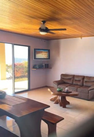 Oasis con jacuzzi y vistas panorámicas en Orotina en Hacienda Vieja, Orotina, Alajuela — $248,000 - Foto 3 de 12