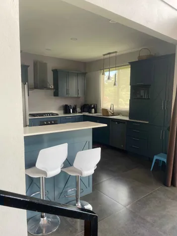 Casa en Venta en Grecia – Lote Amplio, Amplias Zonas Verdes in Bolívar, Grecia, Alajuela — $700,000 - Photo 2 of 24