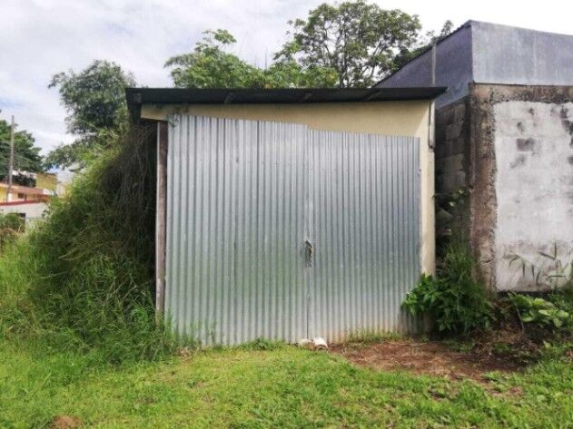 Venta de Lote Plano en Desamparados, San José. en Desamparados, San José — ₡ 300 000 000