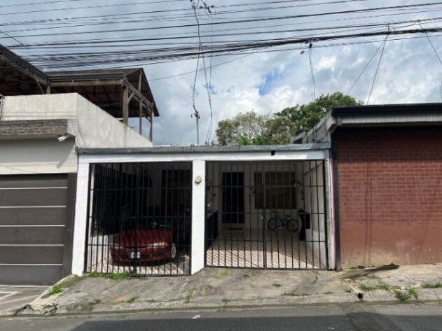 Venta de Linda Casa en Desamparado / Mls. 26-618 OFC JB en San Juan De Dios, Desamparados, San José — $106,000