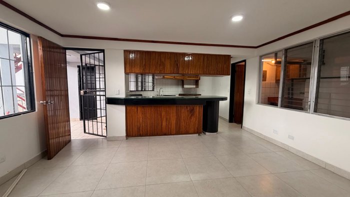 Se alquila Oficina, en una excelente ubicación en San Pedro 1 in San Pedro, Montes De Oca, San José — $950
