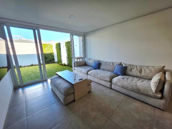 ALQUILER DE CASA AMUEBLADA, SAN JOSE, ESCAZÚ, GUACHIPELIN, CONDOMINIO GUACHIPELIN 3-10 - 9702540 en Escazú, San José — $2,450