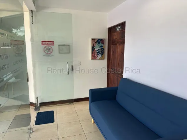 Alquiler de Local Comercial en Belén-San Antonio. RAH 27-696 en San Antonio, Belén, Heredia — $1,016