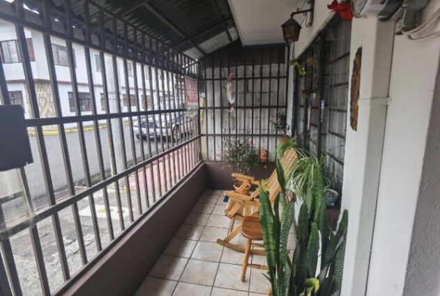 " Refugio Ideal en el Corazón de Guadalupe: ¡Descubre Tu Nuevo Hogar!" en Guadalupe, Goicoechea, San José — $105,000