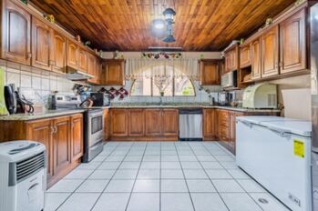 MLS-25-663 KQ VENTA QUINTA LA GARITA ALAJUELA CONTACTENOS AL # 88987222 en Garita, Alajuela — $1,000,000 - Foto 4 de 11