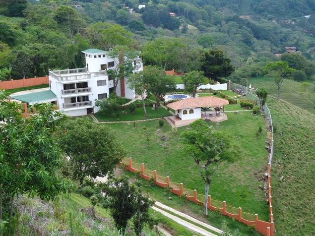 Propiedad de lujo en montañas de Escazú - Vista espectacular in Escazú, San José — $1,100,000