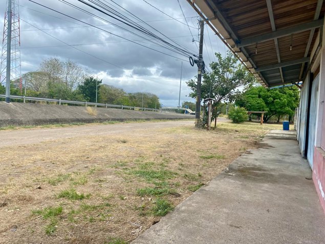 TERRENO EN VENTA CON BODEGA BAGACES GTE en Bagaces, Guanacaste — ₡ 90 000 000 - Foto 2 de 20