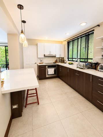 Venta de Apartamento en Jaboncillos in Escazú, San José — $285,000 - Photo 2 of 10