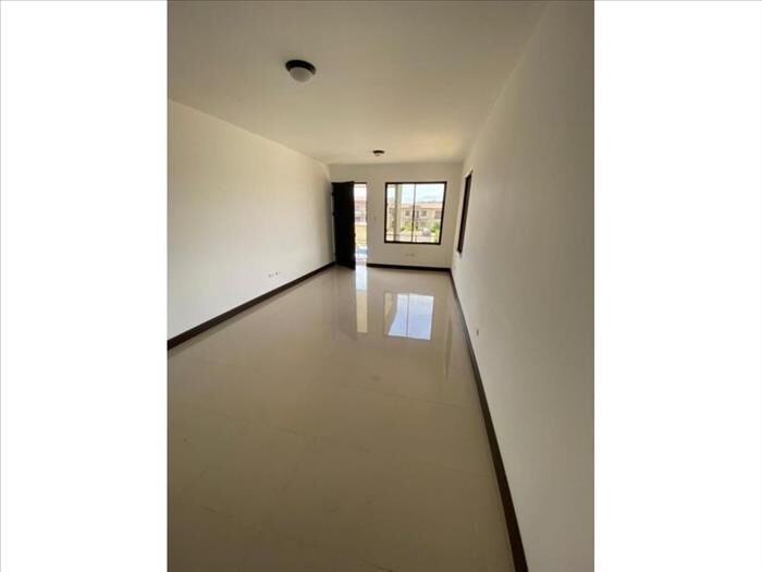 VENTA DE APARTAMENTO, ALAJUELA, GUACIMA, BOULEVARD LOS  MALINCHES en Alajuela — ₡ 48 000 000
