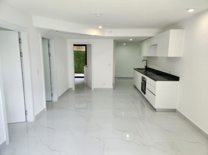 Alquiler en zona exclusiva: tu nuevo hogar te espera en Madison-Rohrmoser-San José- Costa Rica. en Mata Redonda, San José — $1,690