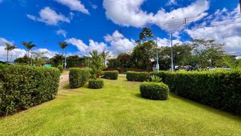 SE VENDE CASA DE ALTA CALIDAD EN LA ESPERANZA DE SAN PEDRO CON AMPLIO TERRENO en Cajón, Pérez Zeledón, San José — $99,000 - Foto 5 de 24
