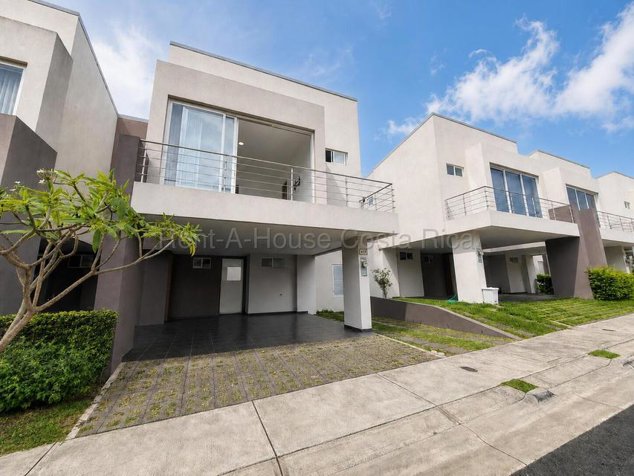 Se alquila casa en San Antonio Belén 27-225 en San Antonio, Belén, Heredia — ₡ 1 200 000