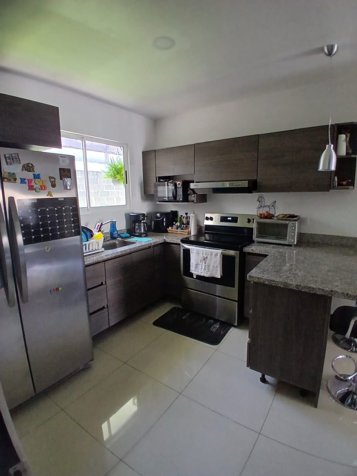 Venta de casa en Condominio Nobleza del Coris, Cartago en Tobosi, El Guarco, Cartago — ₡ 74 000 000 - Foto 2 de 16