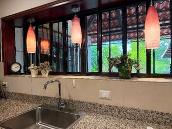 Casa una planta. Rodeado de Naturaleza y Biodiversidad. Ciudad Colón en Colón, Mora, San José — $615,000 - Foto 5 de 18