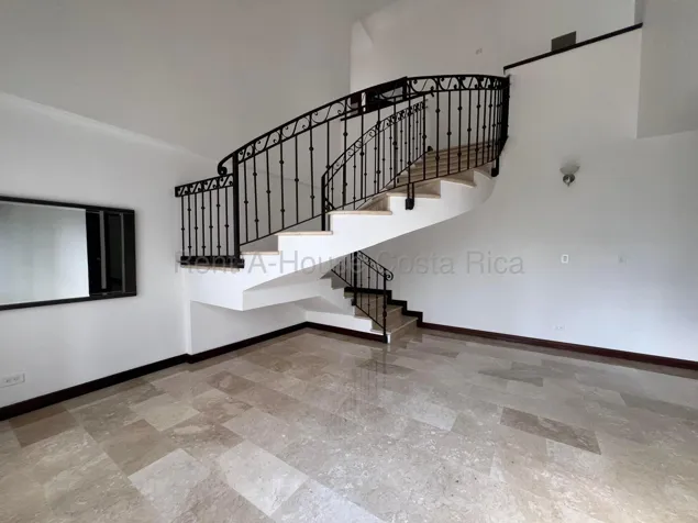 Luxury House for Sale Near the Golf Course in Lindora #26-1558 GS in Pozos, Santa Ana, San José — $695,000 - Photo 2 of 12