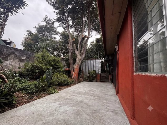 VENTA DE CASA, SAN JOSÉ, TIBAS in León Xiii, Tibás, San José — ₡ 42 000 000