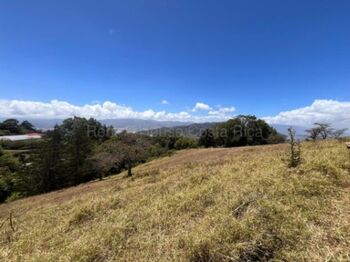 LOTE EN VENTA EN CARTAGO in Cipreses, Oreamuno, Cartago — $8,300,000 - Photo 4 of 10