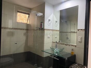 Se alquila apartamento en Santa Ana San José 27-46 in Santa Ana, San José — $1,200 - Photo 5 of 22