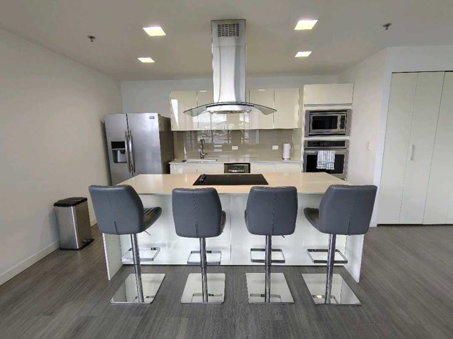 ALQUILO PENTHOUSE AMOBLADO, ESCAZU VILLAGE in Escazú, San José — $3,000