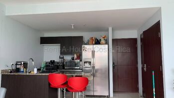 Venta apartamento moderno con vista, piscina y seguridad 24/7 #27-43 GS en Hatillo, San José — $143,000 - Foto 5 de 10