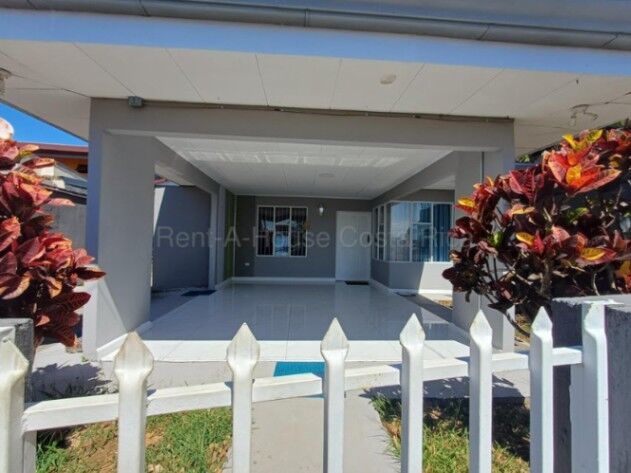 Venta de 2 Casas Independientes  en Tambor de Alajuela. RAH 26-1540 in Tambor, Alajuela — $198,000