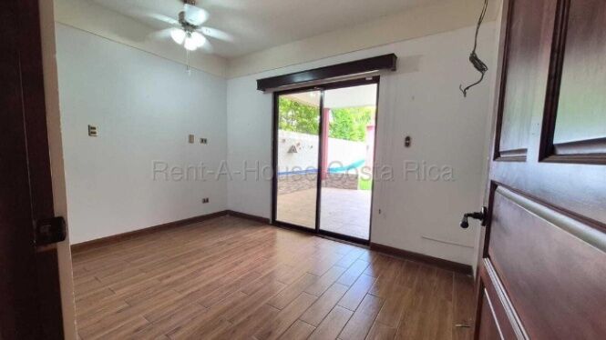 Se vende casa en Guacima Alajuela 26-2065 en Guácima, Alajuela — $409,500