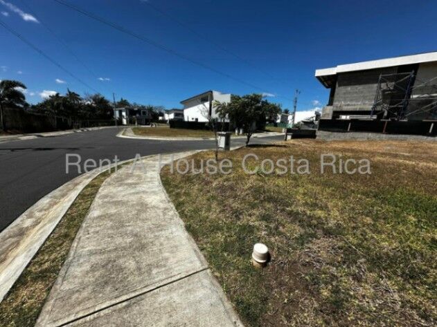 Venta de Lote en San Rafael de Alajuela. RAH 26-1418 en San Rafael, Alajuela — $80,000