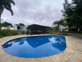 Alquiler de Apartamento Amueblado en Pozos de Santa Ana.  in Pozos, Santa Ana, San José — $1,300 - Photo 5 of 18