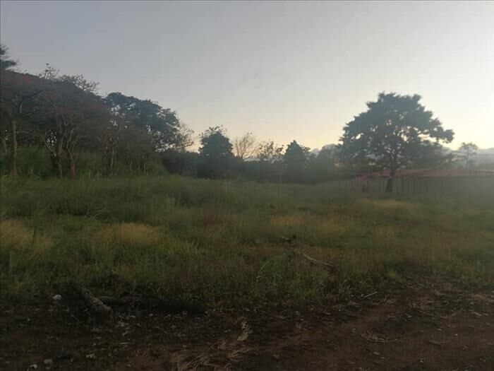 SE VENDE BELLA PROPIEDAD EN SANTO DOMINGO, HEREDIA. en Santo Domingo, Heredia — ₡ 135 000 000