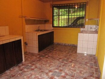 Alquilo Linda y espaciosa Casa en Florencia  in Florencia, San Carlos, Alajuela — 165 000 ₡ - Photo 4 of 10
