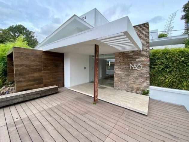 Se vende espaciosa casa en San Pedro Montes de Oca 26-537 in San Pedro, Montes De Oca, San José — $460,000