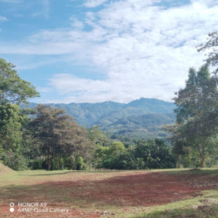 2+ Acres con Vista Panoramica en Quebradas. in San Isidro De El General, Pérez Zeledón, San José — $340,000