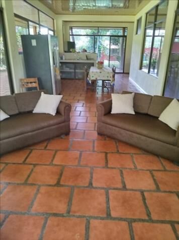 "Quinta Tropical: Viviendo en Armonía con la Naturaleza en Alajuela Orotina" en El Mastate, Orotina, Alajuela — $1,655,000