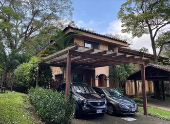 VENTA DE CASA, CIUDAD COLÓN, HACIENDA LOS MADEROS