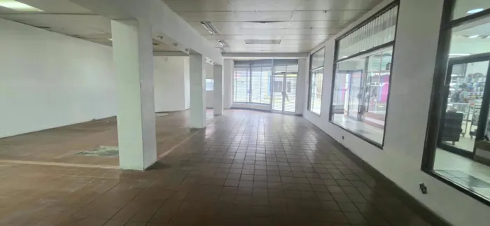 ALQUILER DE LOCAL, SAN JOSE, EL CARMEN en Carmen, San José — $5,125