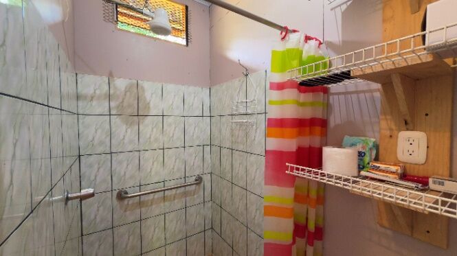 CABANA DE MONTANA CON VISTA AL VALLE EN QUEBRADAS, PEREZ ZELEDON in San Isidro De El General, Pérez Zeledón, San José — $59,999