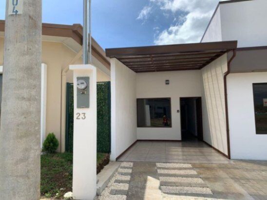 Se vende casa PARA ESTRENAR GRECIA, ALAJUELA en Puente De Piedra, Grecia, Alajuela — ₡ 71 000 000