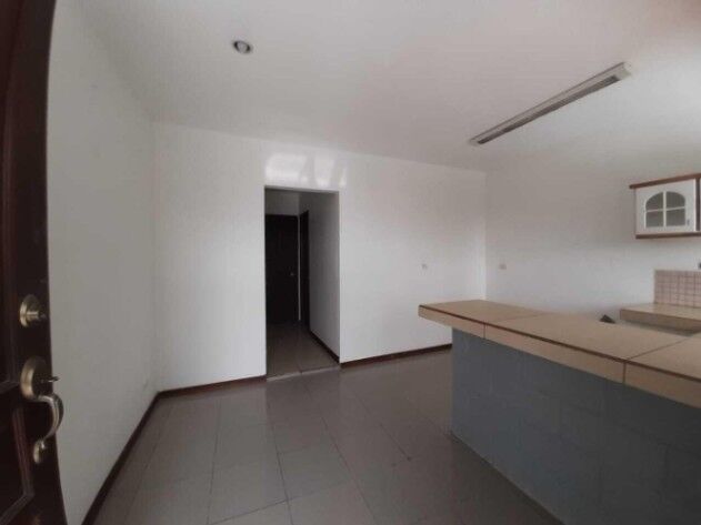 Multifamiliar de 6 apartamentos con ingresos inmediatos y alta rentabilidad #26-720 GS en Pavas, San José — $395,000