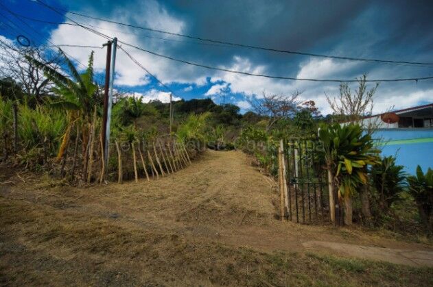 Terreno 2.801 m² con cabaña y vistas espectaculares negociable #26-1714 GS in Tarbaca, Aserrí, San José — $100,000