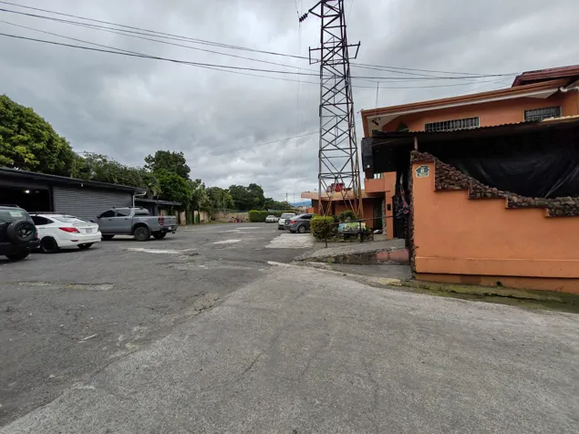Venta de Propiedad Industrial-Comercial en Heredia — $2,900,000 - Foto 3 de 21