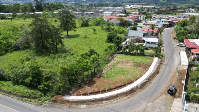 Lot for sale in Cartago, Dulce Nombre, mixed-use 392m2 in Dulce Nombre, Cartago — ₡ 47 500 000 - Photo 2 of 15