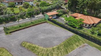 Terreno de 951m2 en San Josecito de San Isidro de Heredia en San Josecito, San Rafael, Heredia — 99 855 000 ₡ - Foto 3 de 14