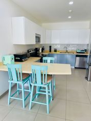 Condo moderno 3H en Jaco Bay | Comunidad privada y atardeceres en Jacó, Garabito, Puntarenas — $360,000 - Foto 4 de 16