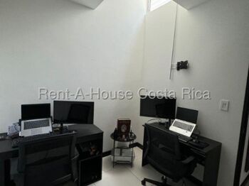 Venta de Casa en El Guarco-El Tejar. RAH 26-1466 in El Tejar, El Guarco, Cartago — $160,000 - Photo 5 of 13