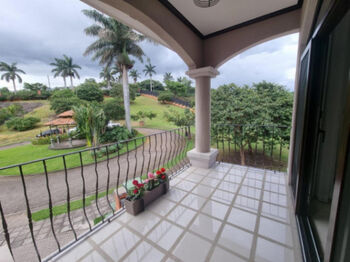 VENTA DE CASA EN CONDOMINIO EN TRES RIOS  in Tres Ríos, La Unión, Cartago — $975,000 - Photo 5 of 19