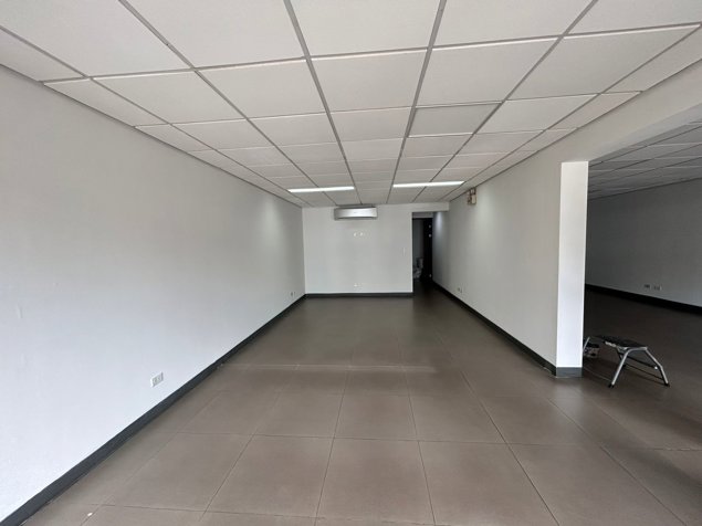 Alquiler de edificio con consultorios en Alajuela Centro en Venado, San Carlos, Alajuela — $9,500 - Foto 3 de 59
